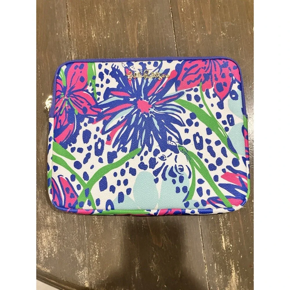 New Lilly Pulitzer iPad Tech Clutch Bag Resort White IN THE GARDEN Purse Handbag